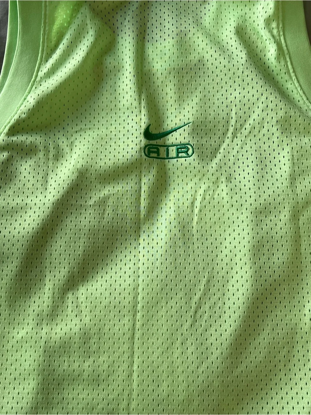 Nike Air women’s Mesh Cropped Tank Top Vapor Green size XL athletic FN2256-376